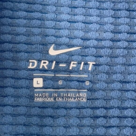 Nike Therma Sphere Element 1/2 Zip Long Sleeve w built in mittens - Picture 2 of 6